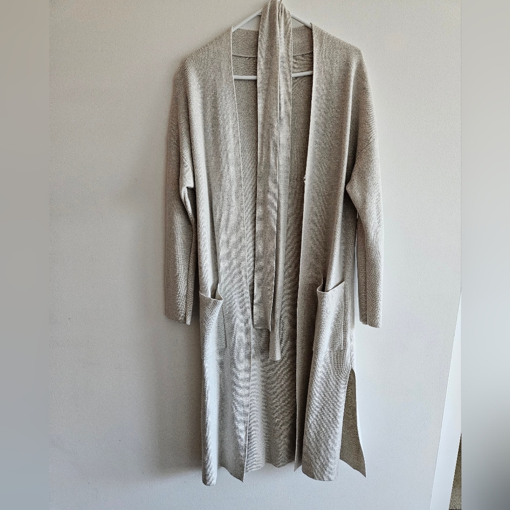 Wilfred Belize Long Knit Cardigan in Light Gray - Picture 2 of 12